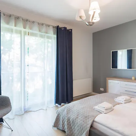Neartopl Rakowicka Family Apartament *